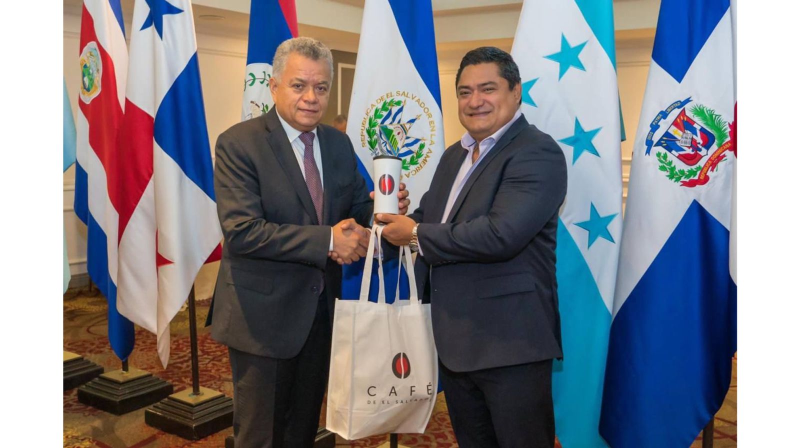 Nicaragua se reúne con Consejo Agropecuario Centroamericano