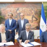 Nicaragua firma acuerdo con Grupo Farmacéutico Iraní