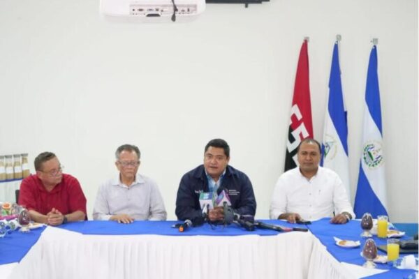 Nicaragua y El Salvador trabajan para el desarrollo agrícola y ganadero