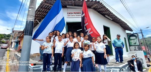 Estudiantes de Matagalpa conocen legado del Comandante Carlos Fonseca