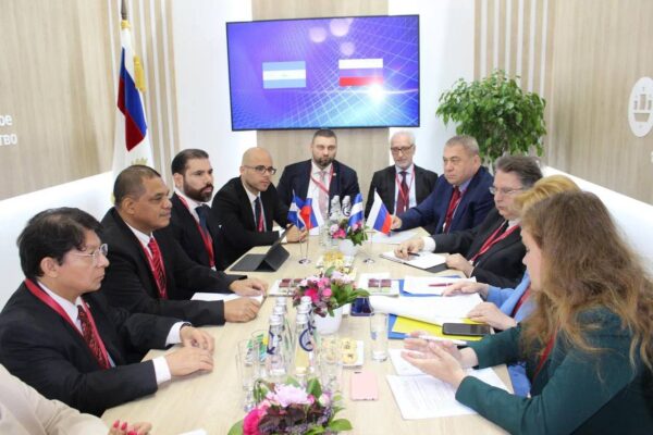 Rusia y Nicaragua valoran más intercambios comerciales y de cooperación técnica