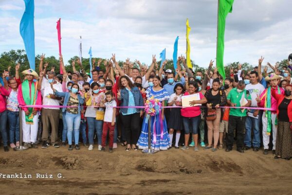 300 familias podrán construir viviendas en Managua  