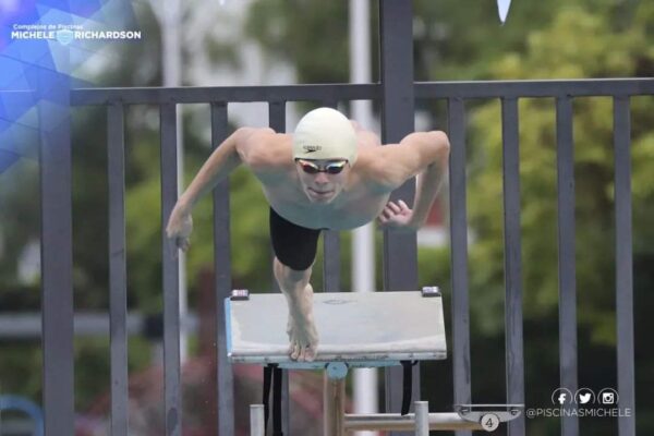 Concluye Campeonato Nacional de Natación