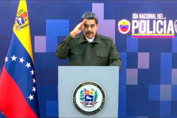 Presidente de Venezuela saluda aniversario de fundación del FSLN