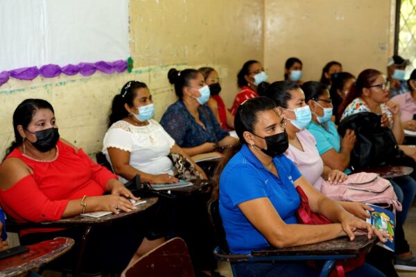 Docentes se preparan con nuevos conocimientos para el segundo semestre 2022