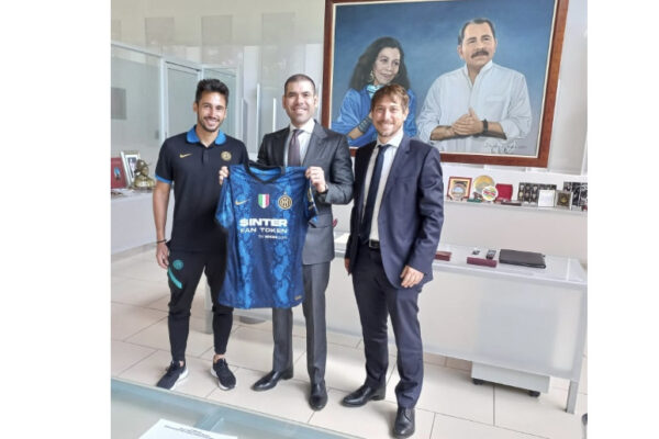 Asesor presidencial se reúne con delegación del Programa INTERCAMPUS de Italia