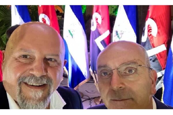 Exsenadores italianos destacan celebración de la Revolución Sandinista