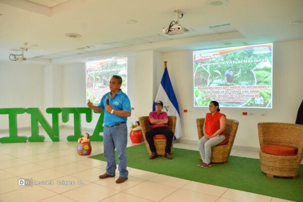 Productores conocen prácticas para evitar pérdidas de cultivos por inundaciones