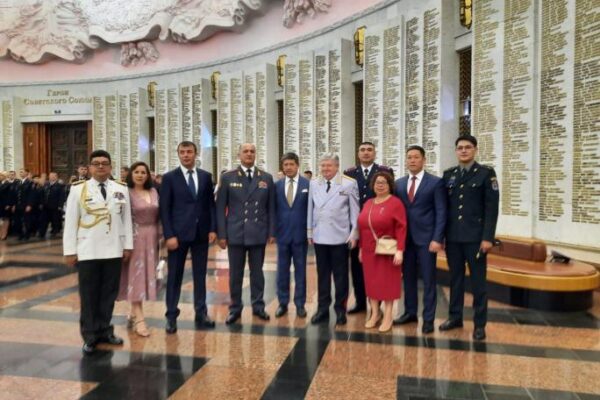 Policías de Nicaragua graduados de la Academia del Interior de Rusia