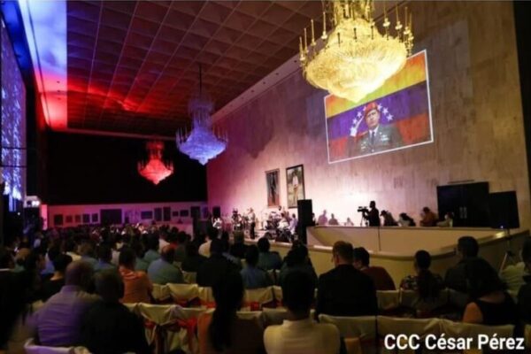 Homenaje al Comandante Hugo Chávez con cantos y coplas llaneras