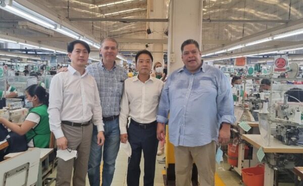 Conocen experiencias de la Empresa SAE-A Technotex S.A