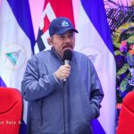 EL MUNDO DE LOS PUEBLOS HA NACIDO YA !