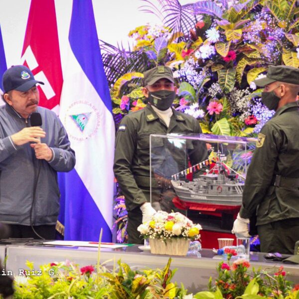 Foto de 42 aniversario de la Fuerza Naval