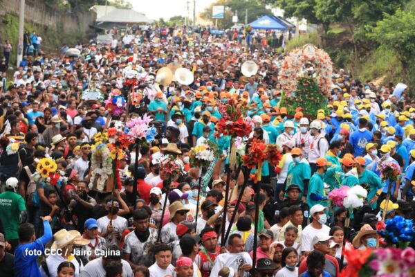 Miles de feligreses acompañan fiestas tradicionales de Managua