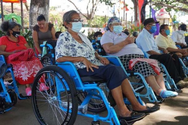 Nicaragüenses con discapacidad en plena restitución de derechos