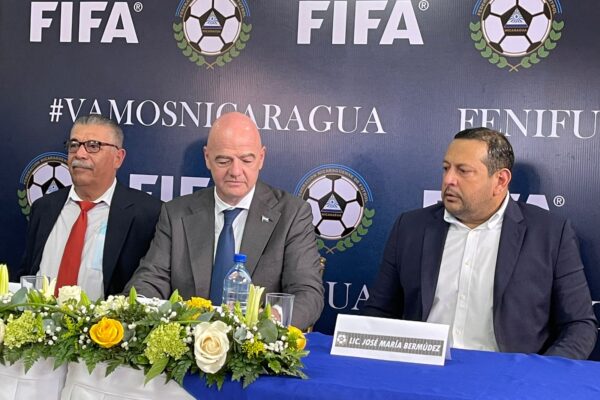 Presidente de la FIFA visita Nicaragua