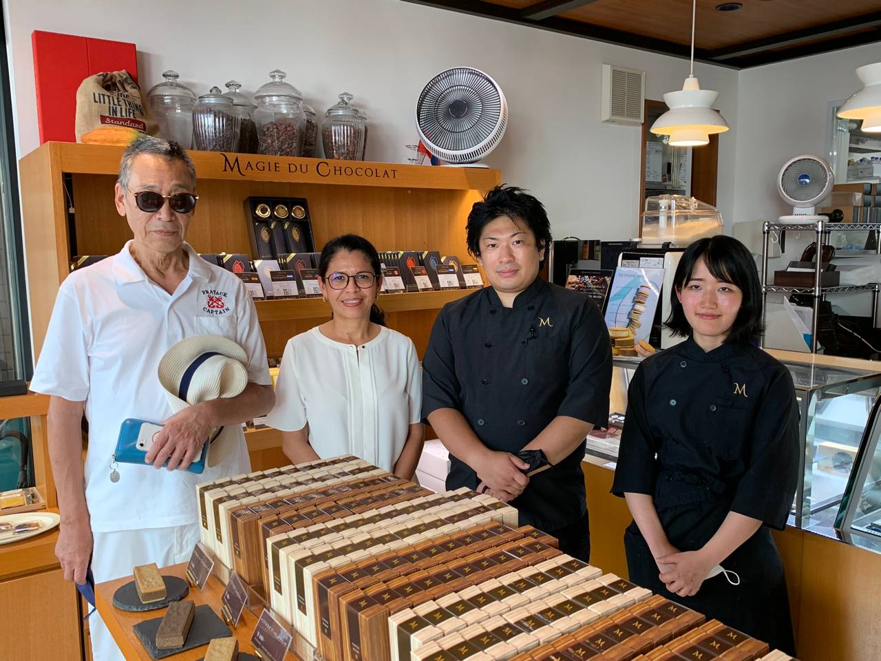 Nicaragua busca estrechar relaciones comerciales con empresa Magie Du Chocolat Jiyugaoka