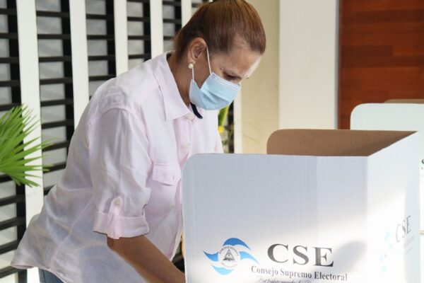 Vicepresidenta de Nicaragua: Nueva jornada de democracia directa