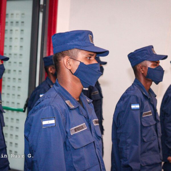 Foto de 42 aniversario de la Fuerza Naval