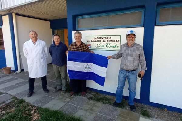 Nicaragua y Argentina establecen mecanismo de intercambio de tecnologías agropecuarias