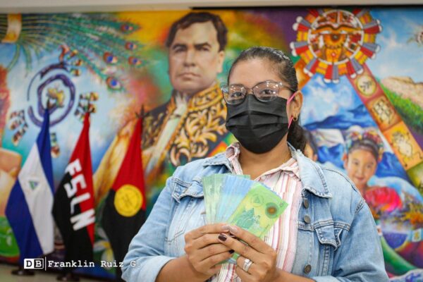 Anuncian fechas para pago salarial de servidores públicos