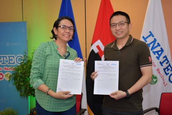 Nicaragua firma memorándum de entendimiento con empresa estatal China