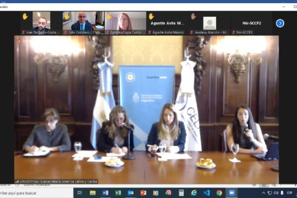 Nicaragua sostiene reunión con altas autoridades en cambio climático