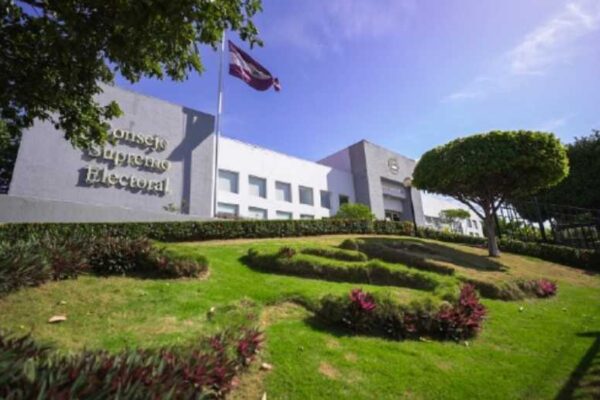 Partidos políticos y alianzas presentan ternas de consejos electorales