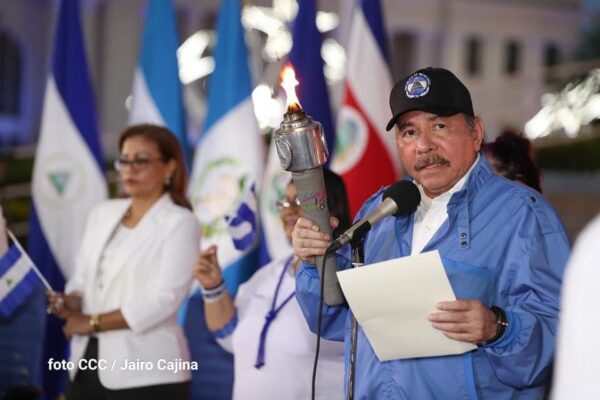 Ramón Pedregal: Nicaragua antorcha 15 de septiembre