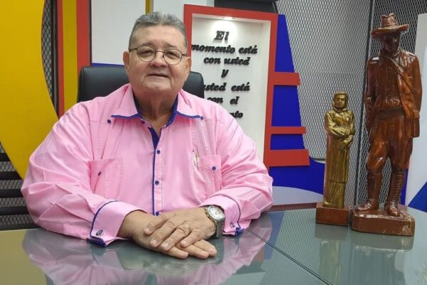 Moisés Absalón Pastora: Nacer hoy morir mañana