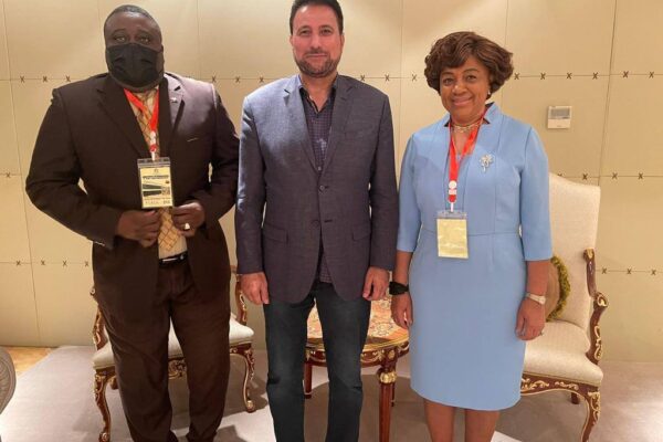 Nicaragua asiste a la toma de posesión del presidente de Angola