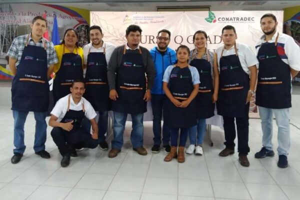 Nicaragua posee 9 nuevos catadores Q Grade