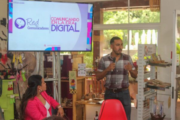 Rótulos Creativos, la plataforma dirigida a emprendedores de barios y comunidades