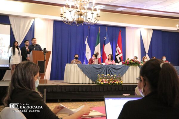 Nicaragua fortalece habilidades socioemocionales en entornos educativos