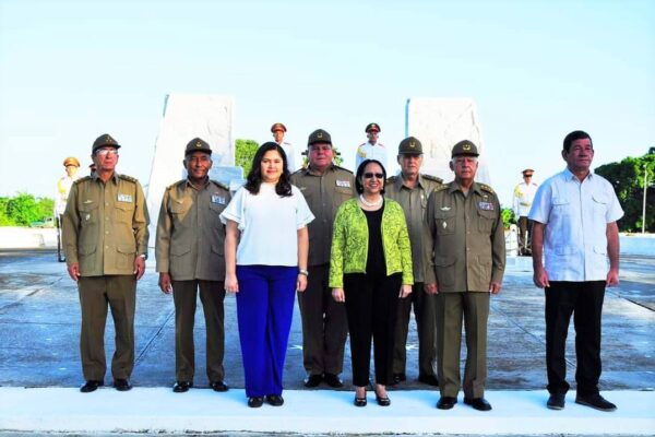Delegación nicaragüense efectúa visita oficial a Cuba