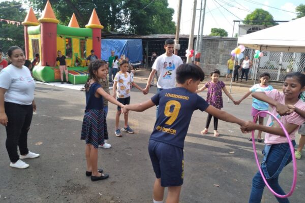 Niñez de Managua se recrea en paz y armonía