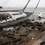 Huracán Fiona se aleja de Islas Turcas y Caicos con categoría 4