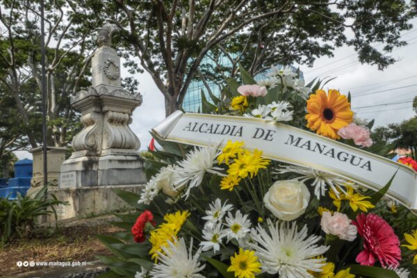 Inicia septiembre honrando a los Héroes de San Jacinto