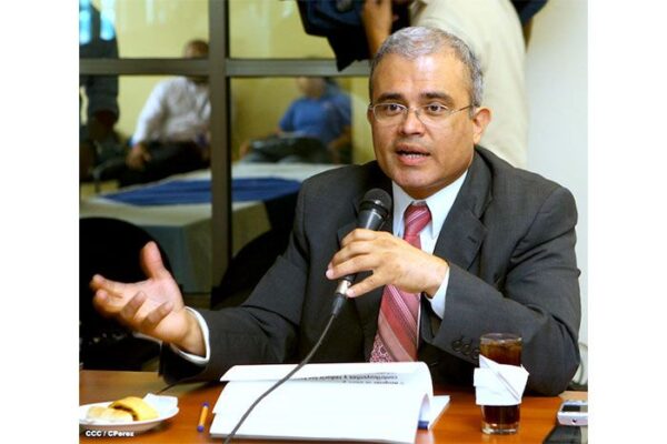 Nicaragua asiste a reuniones anuales del FMI