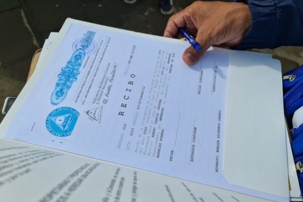 Más títulos de propiedad para familias nicaragüenses