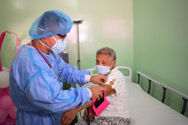 Nueva sala de respiratorios se inaugura en el Hospital Yolanda Mayorga