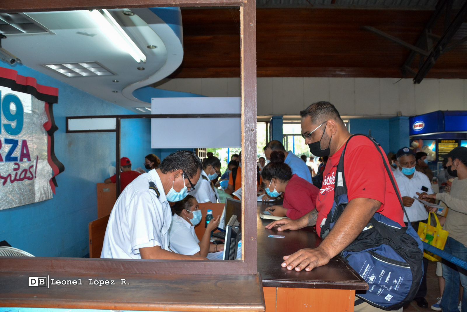 Conozca los requisitos para el trámite de visas de salida para menores de edad