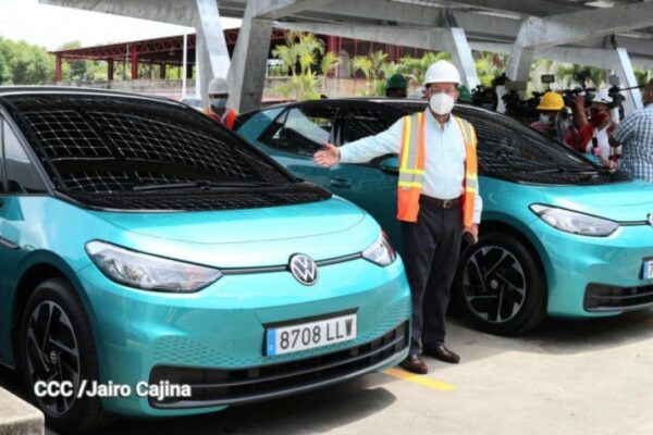Nicaragua inaugurará 60 puestos de carga para vehículos eléctricos