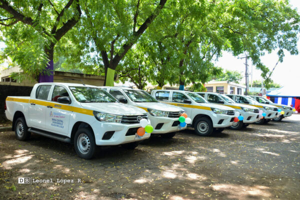 10 nuevos vehículos fortalecen sistema de salud público de Nicaragua