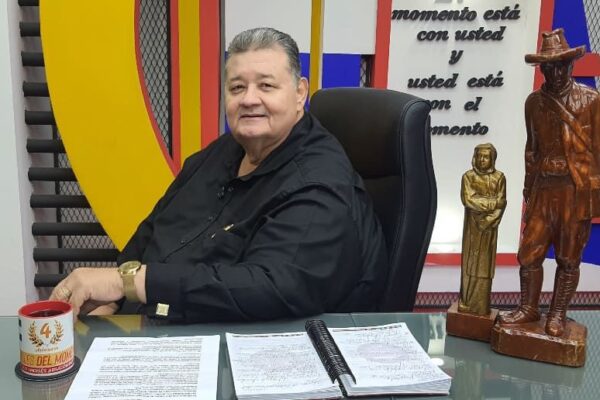 Moisés Absalón Pastora: ¿Qué es la vida?