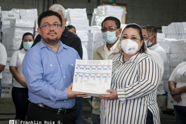 Boletas listas para elecciones municipales 2022 en Nicaragua