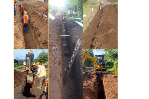 Continúa ampliación del alcantarillado de León