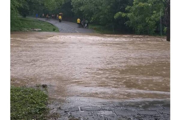 Encuentran cuerpos sin vida de personas que fueron arrastradas por el río La Cálcales