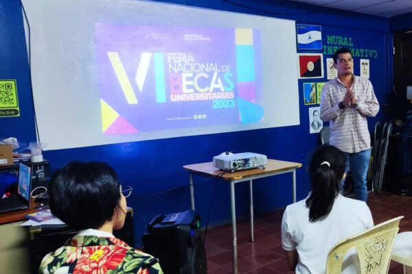Promueven Feria Nacional de Becas Universitarias en León y Managua