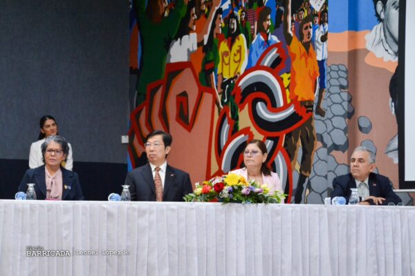 Seminario académico celebra aniversario de relaciones chino- nicaragüense